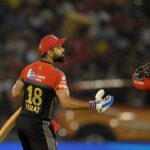 Artistry in motion: Kohli notches 52nd IPL fifty