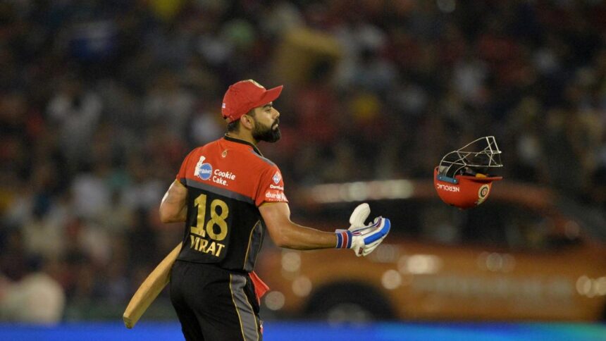 Artistry in motion: Kohli notches 52nd IPL fifty