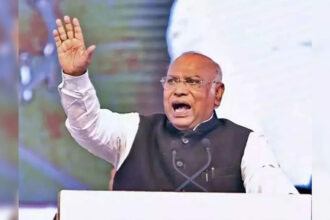 Congress will usher in 'Rozgar Kranti': Mallikarjun Kharge