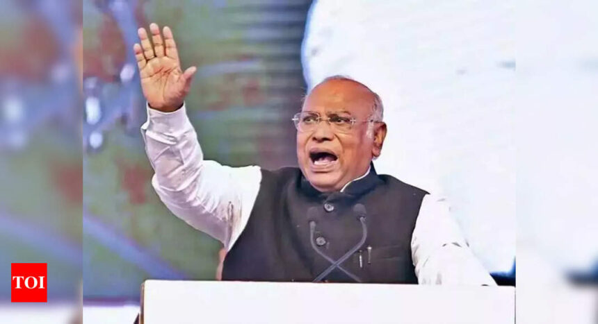 Congress will usher in 'Rozgar Kranti': Mallikarjun Kharge