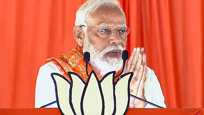 Fighting big battle against corrupt, won`t be intimidated by attacks: PM Modi