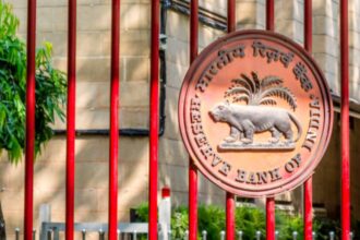 RBI's interest rate decision, macro data, global factors to dictate mkt trends this week: Analysts