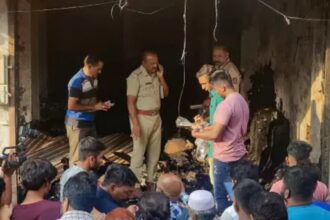 2 kids among 7 of Maha family killed in blaze | India News