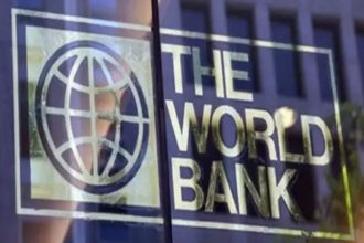 About 10 million people at risk of slipping into poverty in Pakistan: World Bank