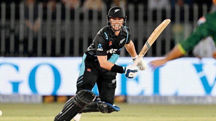 Chapman helps NZ beat Pak by 7 wkts