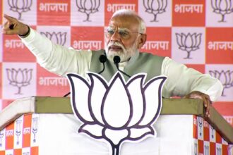 Congress a vine, sucks dry those who support it, says PM Modi in Maharashtra