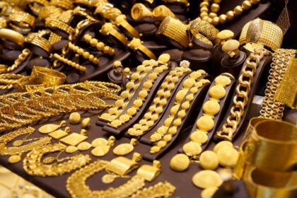 DRI seizes valuables of Rs 10.48 cr after busting gold smuggling syndicate