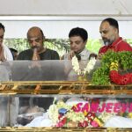 Dwarakish laid to rest with State honours