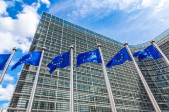 EU Parliament passes directive on corporate...