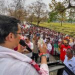 Gaurav Gogoi campaigns in tea gardens of Assam | India News