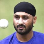 IPL 2024: Harbhajan Singh`s take on Virat Kohli`s controversial dismissal