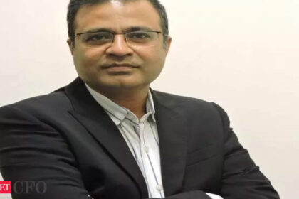 Lendingkart appoints Mukund Barsagade as Group CFO, CFO News, ETCFO