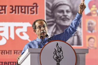 MVA brass shares stage in Amravati, Uddhav Thackeray defies EC with 'Jai Bhavani' cry