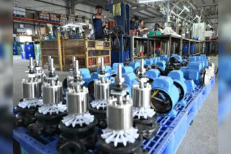 Mfg activity hits 16-year high in March: Survey