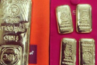 Mumbai Customs seize gold worth Rs 4.44 crore in 3 days, 4 held