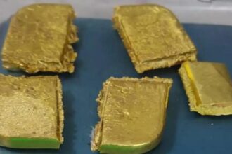 Mumbai airport: Customs seize gold worth Rs 4.81 crore in two days, six held