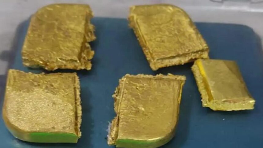 Mumbai airport: Customs seize gold worth Rs 4.81 crore in two days, six held