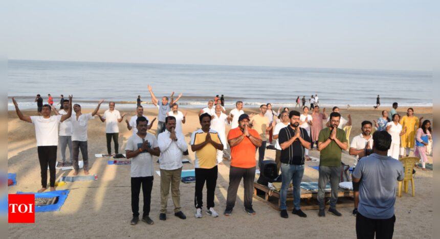 Mumbai's Lok Sabha candidates begin morning walks for poll campaign | India News