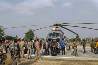 Poll staffers move to sensitive areas in Gadchiroli by helicopters