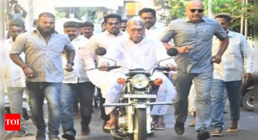 Puducherry Chief Minister N Rangasamy Rides Yamaha RX 100 to Polling Station | Puducherry News