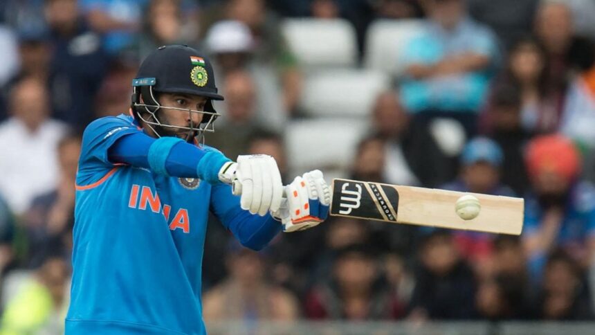 `Standout moment in Indian cricket`: Karthik recalls Yuvraj`s iconic six sixes