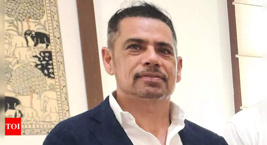 'This kind of politics is not democracy but dictatorship': Robert Vadra on targeting of opposition leaders | India News