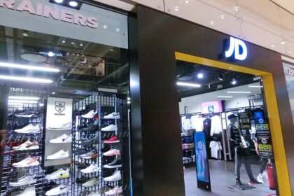 UK retailer JD Sports Fashion to buy Hibbett Inc