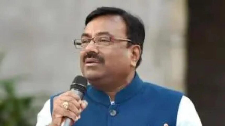 Voters won`t repeat `mistake` of electing Cong in Chandrapur: Sudhir Mungantiwar