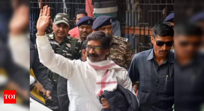 'Won't allow democracy to fail': Hemant Soren in message from jail | India News