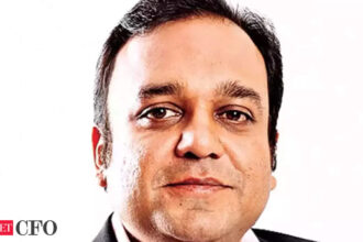 Zee Ent's Punit Goenka proposes lean organization structure; initiates rationalization of workforce by 15%, ETCFO