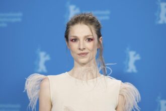 ‘Euphoria’ star Hunter Schafer opens up about why she turns down trans roles