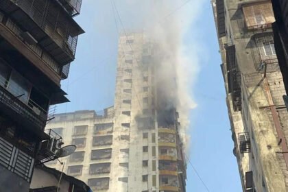 Mumbai Building Fire: Fire breaks out in residential highrise in Mumbai's Dongri | Mumbai News