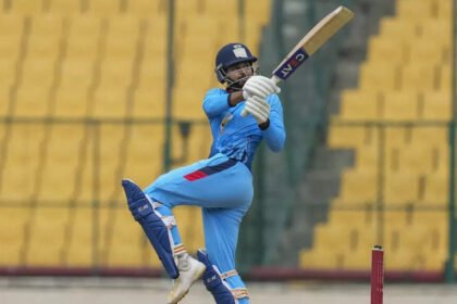 10 sixes! Magnificent Shreyas Iyer goes hammer and tongs in 51-ball century in Vijay Hazare Trophy | Cricket News