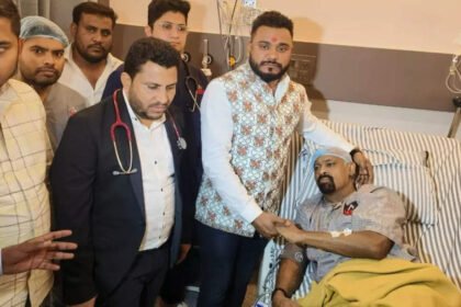 Vinod Kambli shows signs of recovery, continues to be in ICU at Bhiwandi hospital | Thane News