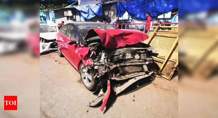 Car ferrying actor breaks barricades on WEH and hits two workers, killing 1 | Mumbai News