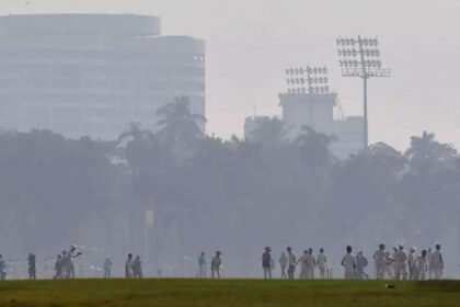 Chilly winds, rising smog: Mumbaikars' woes, 2 areas with 'very poor' air | Mumbai News