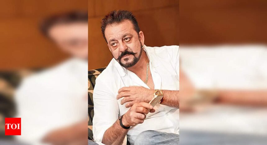 Everyone should know the laws: Sanjay Dutt at bar council event
