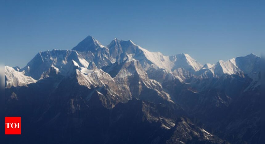 Nepal's civil aviation authority rejects national park's ban on commercial choppers over Everest