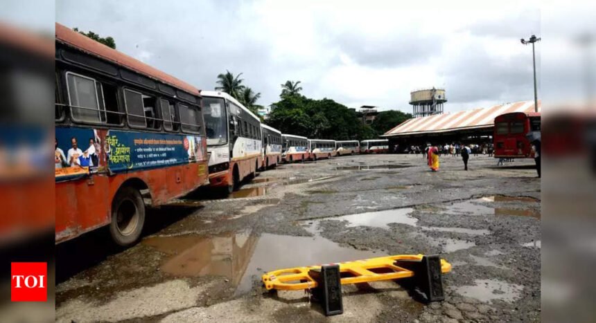 Transport min inspects ST bus stations | Mumbai News