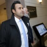 Vivek Ramaswamy: Vivek Ramaswamy shuts down senator who said only billionaires blocking spending deal