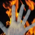 2 men attempt self-immolation in Maharashtra | Mumbai News