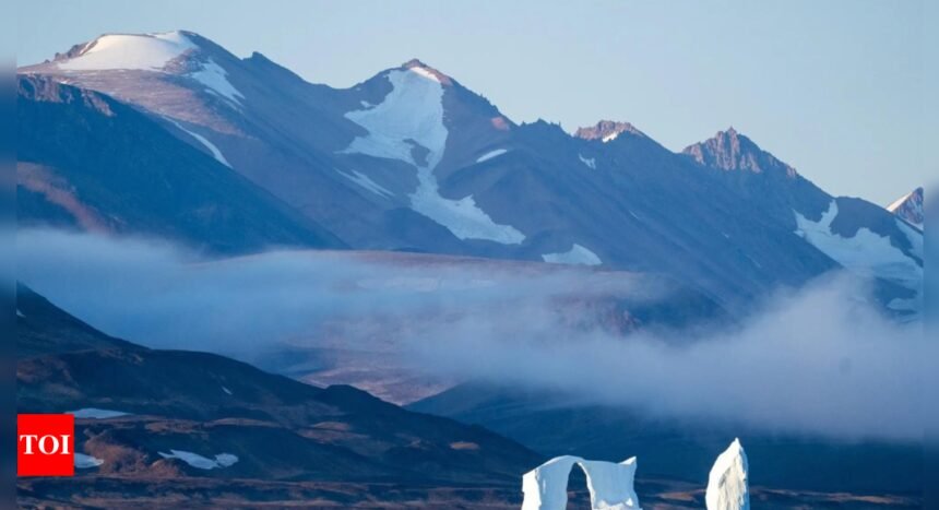 85% Greenlanders oppose joining the US: Poll