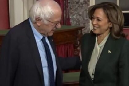 Kamala Harris Bernie Sanders: Kamala Harris' chitchat with Bernie Sanders during swearing in: 'Not your nature to just stand...'