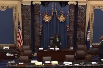 Kamala Harris Forgets Pledge Of Allegiance Video: Video of Kamala Harris fumbling on the Pledge of Allegiance goes viral. Social media users left in shock