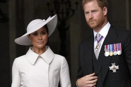 Meghan Markle: 'Day of fear' for Harry, Meghan Markle; senior royals tapped to visit Donald Trump