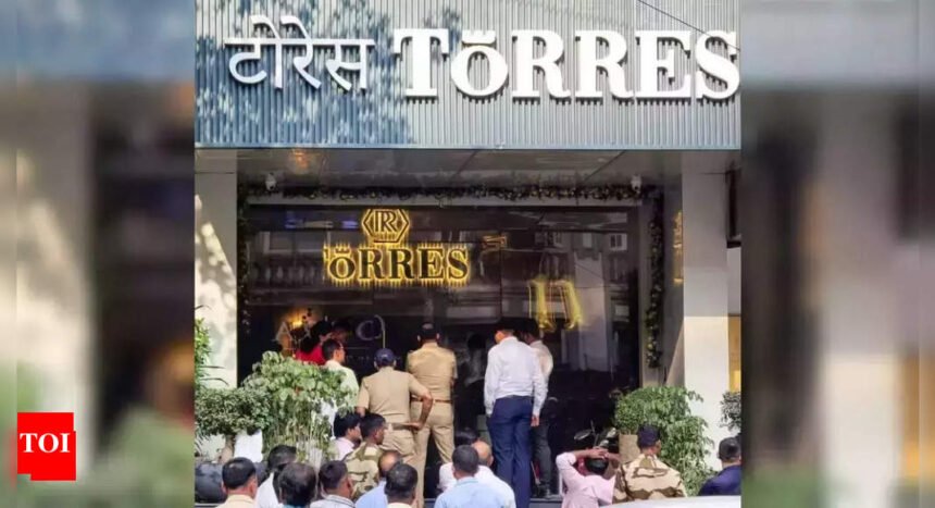 Multi-crore Torres Jewellery fraud case: 7 Ukrainians, 1 Indian accused flee India, Mumbai Police informs Bombay HC | Mumbai News