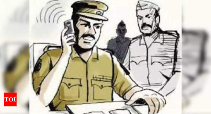 Policeman recording Awhad press conference not allowed to leave MLA residence | Mumbai News