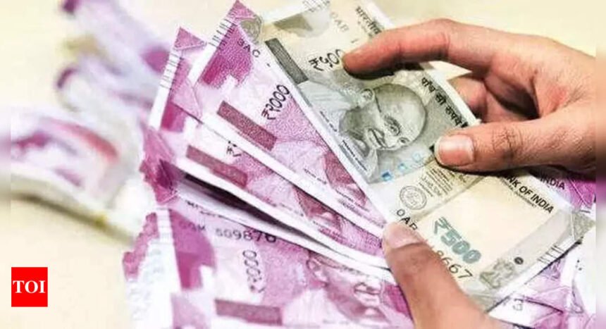 Ponzi scheme Scam: 2 dupe 100 investors of Rs 28cr, but scam may run into Rs 100cr | Mumbai News