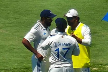 Rohit Sharma joins Jasprit Bumrah for a quick chat during drinks break at SCG | Cricket News