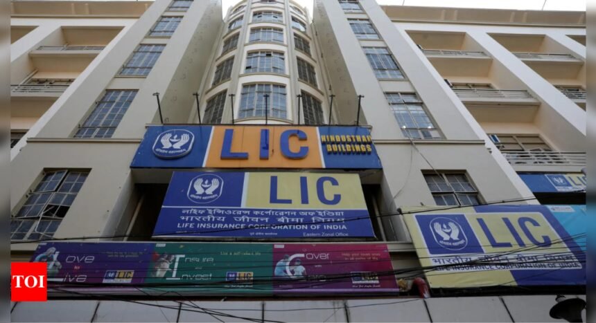 Rs 22,000 crore lies unclaimed with life insurance companies